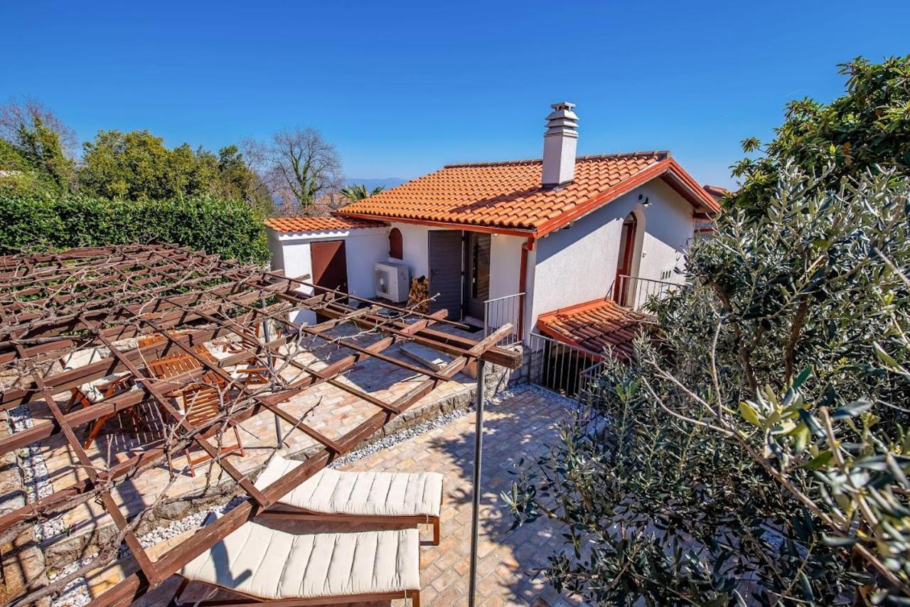Olea Villa Ika Dış mekan fotoğraf