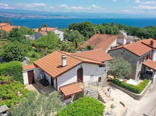 Olea Villa Ika Dış mekan fotoğraf